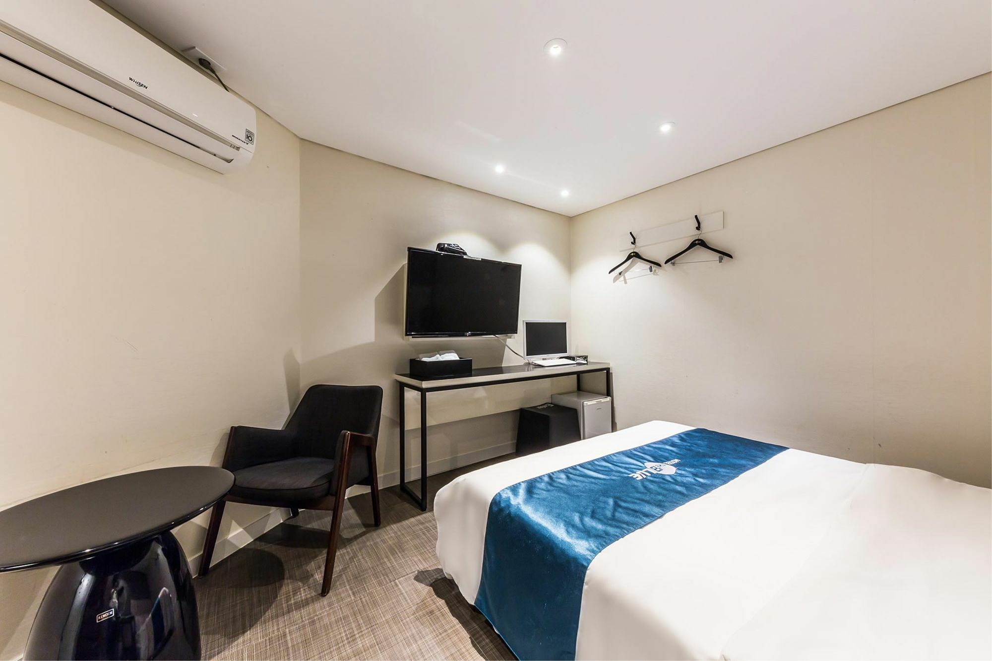 Cheonho Hotel The Blue Seoul Bagian luar foto
