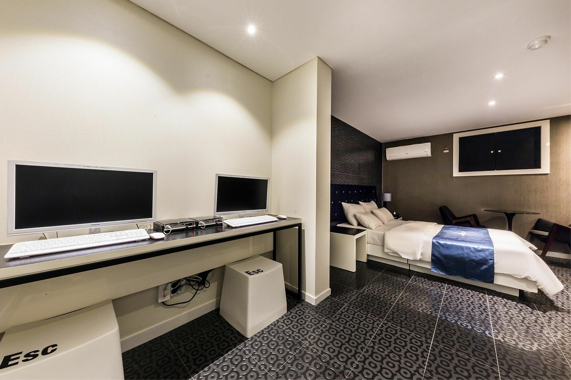 Cheonho Hotel The Blue Seoul Bagian luar foto